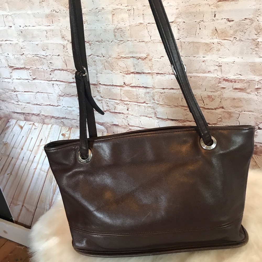 Vintage Coach New York leather slim bucket shoulder bag